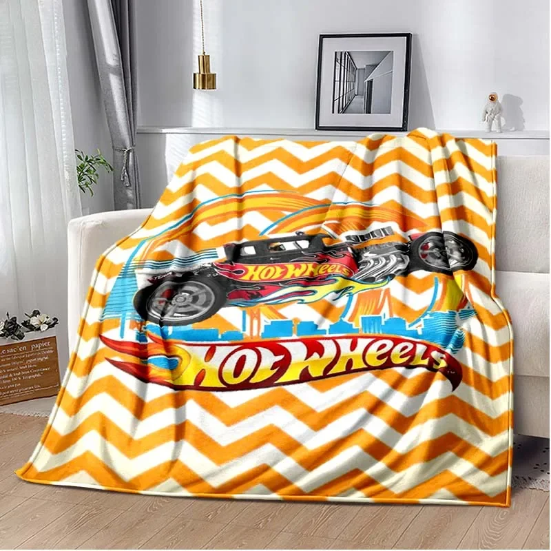 モンスタージャム グレイブディガー トラック ホットホイール - Hot Wheels Car Monster Trucks のレビューと価格